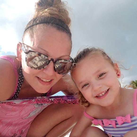 Meet your Posher, Samantha - Picture 1 of 1